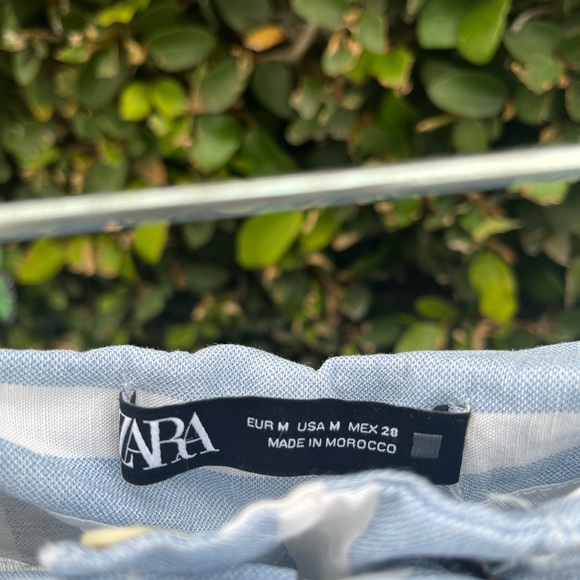 ⭐️ ZARA Stripe Pants ⭐️ - Picture 2 of 3